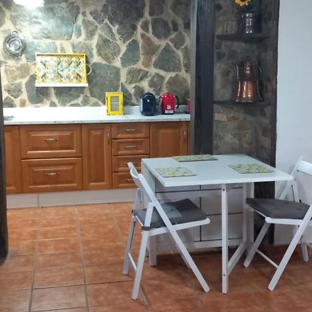 דירות Guaro Casa Del Limonero מראה חיצוני תמונה